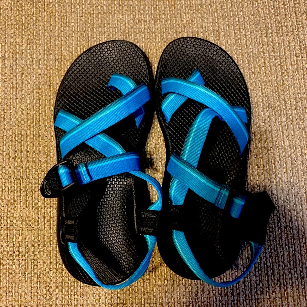 Chacos Size 10